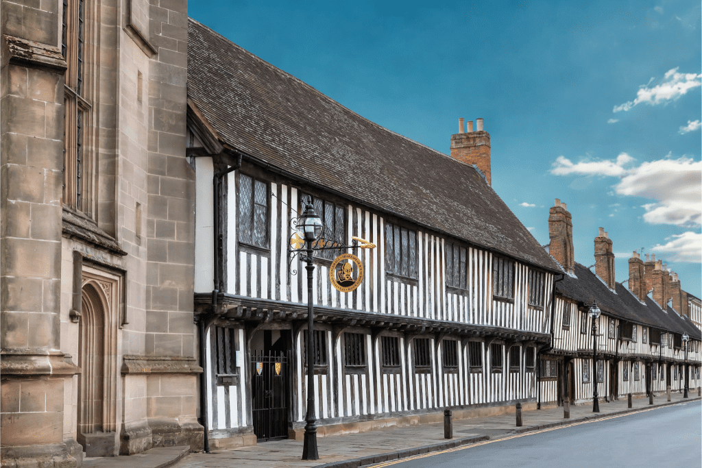 Shakespeare'sSchoolroomExterior-SaraBeaumontPhotography
