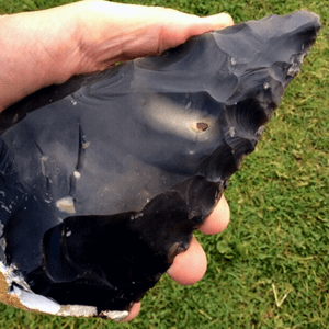 shaped flint stone
