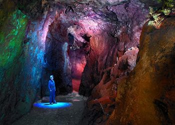hoa2---cavern-tours